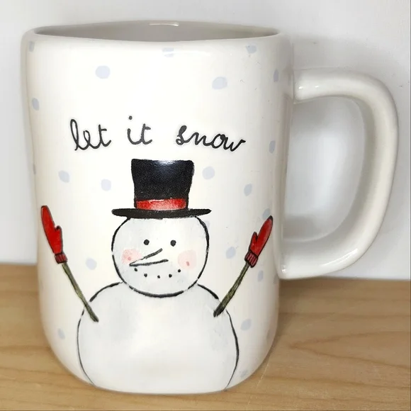 🆕️ Rae Dunn Let It Snow Patterned Mug - Picture 1 of 1